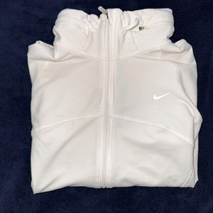 White Medium Dri Fit Nike Jacket